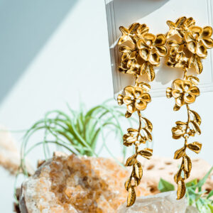 Gold Flower Shape Drop